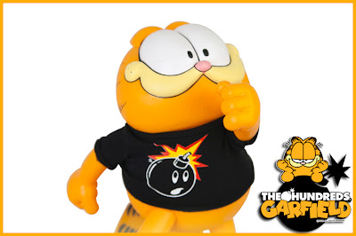 The Hundreds x Garfield Vinyl Figure Black Adam T-Shirt