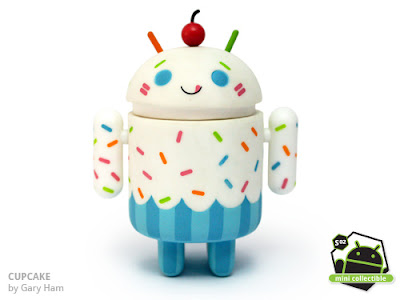 Android Series 02 - Cupcake Vinyl Figure by Gary Ham