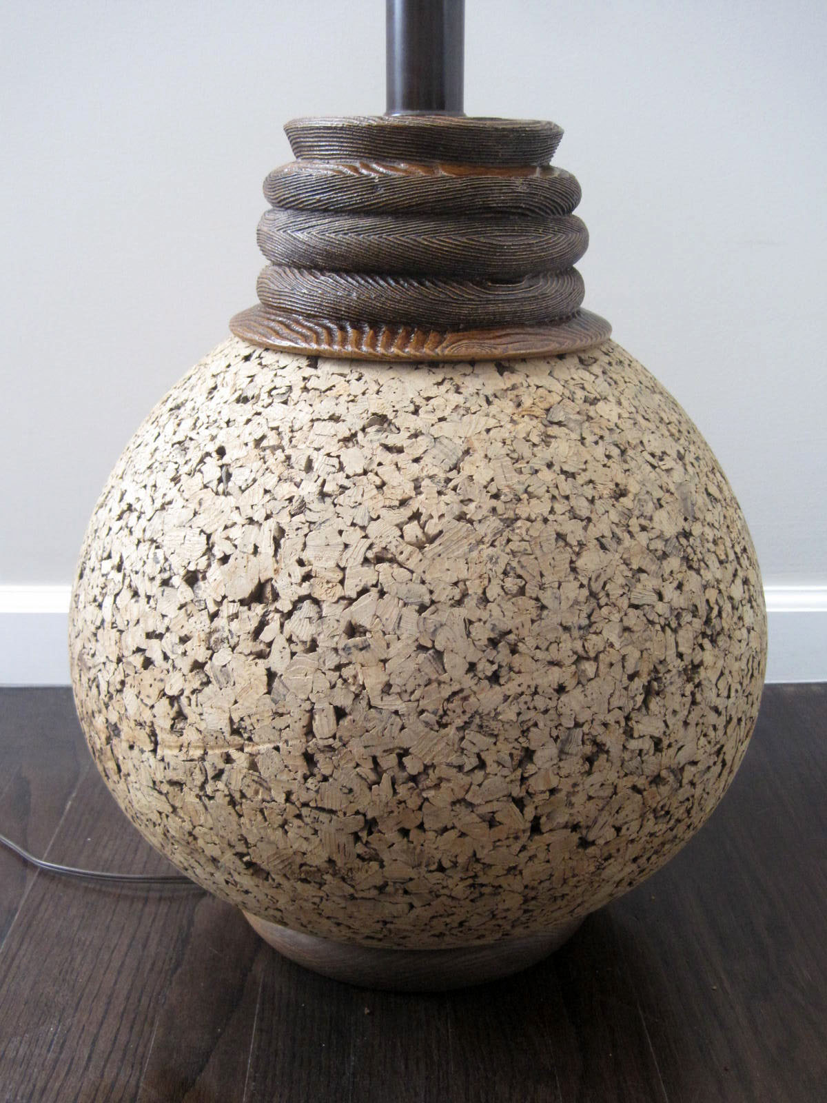 Rhan Vintage. Mid Century Modern Blog. Vintage Cork Lamps