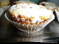 Briose "lipicioase" a la Anna Olson