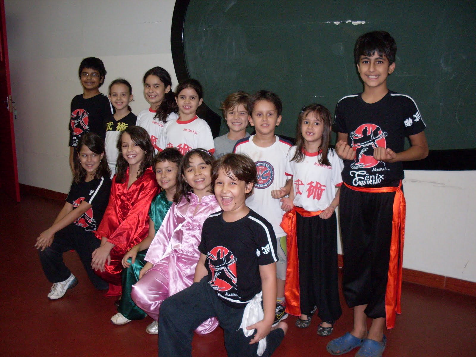 Vivian Kung Fu Preparação para Festival de Final de Ano