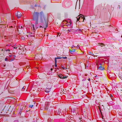 [Seowoo+and+Her+Pink+Things_m.jpg]