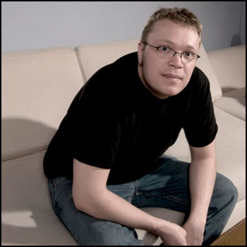 [me_couch.jpg]