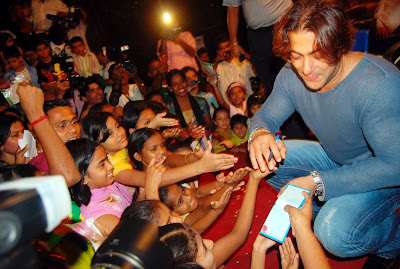 Bollywood Film Tere Naam Wallpapers