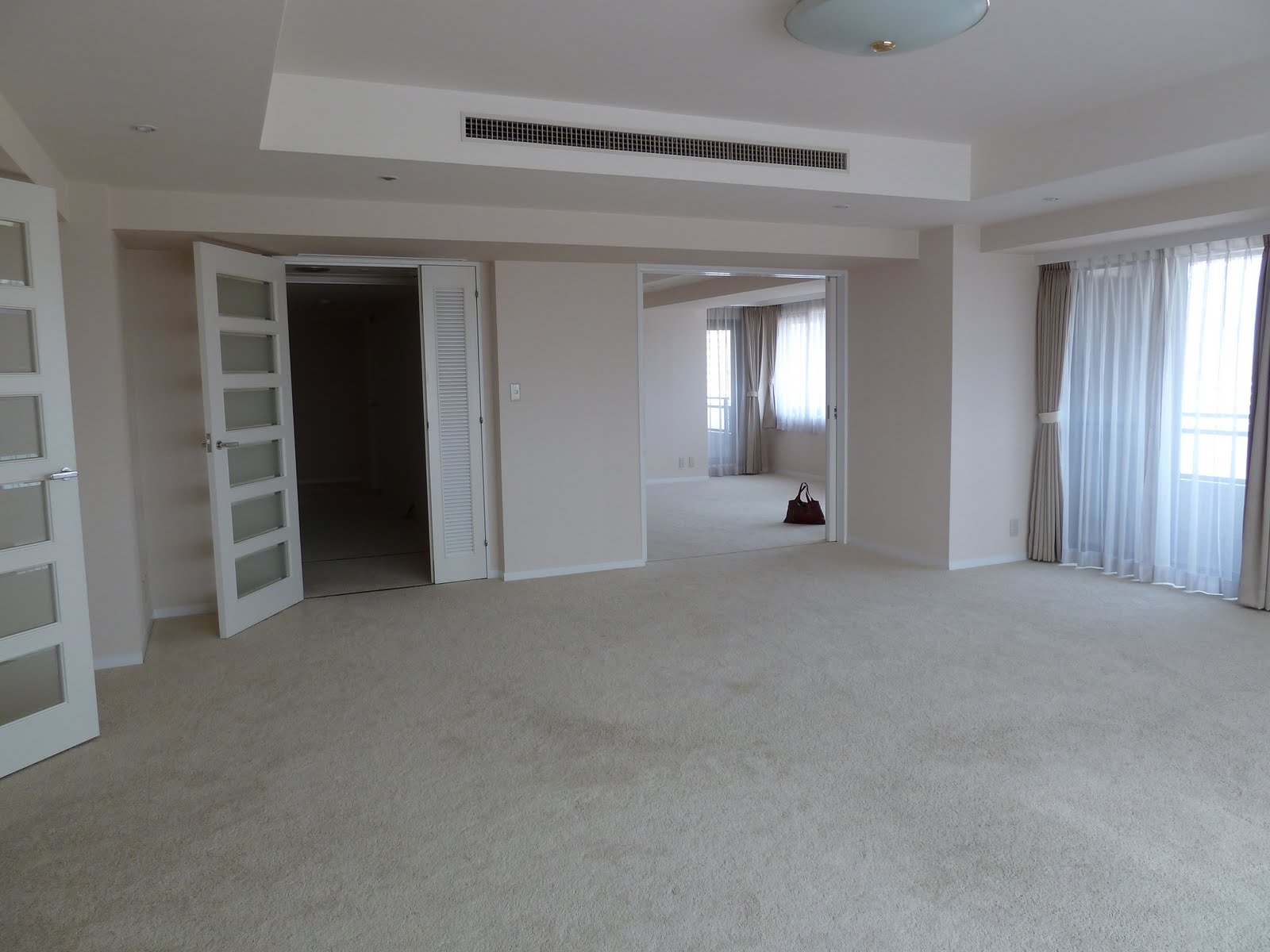 Lost in Japan... Our new homeLeyton HouseYokohama..