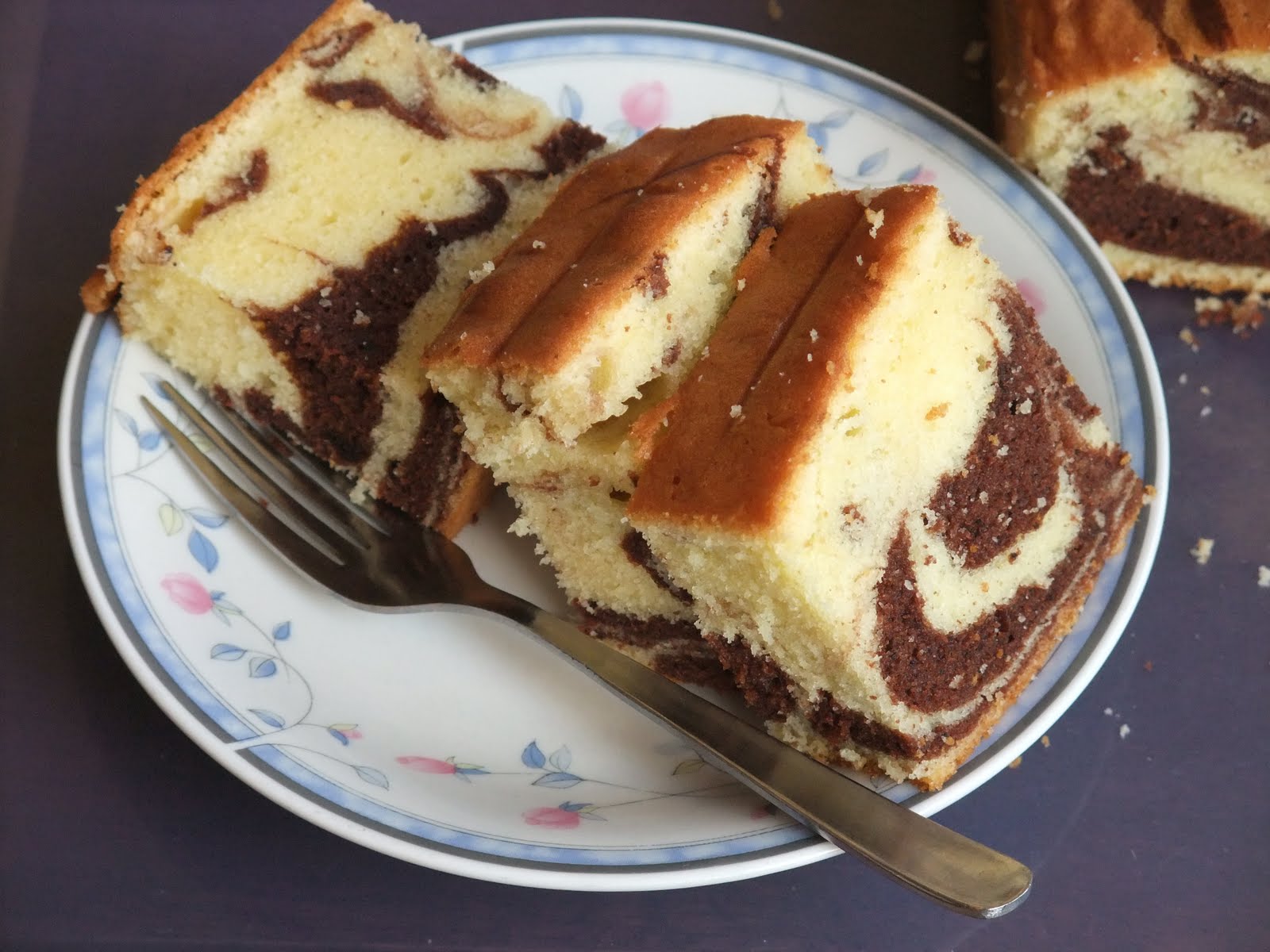 Veronica's Kitchen THE BEST MARBLE BUTTER CAKE