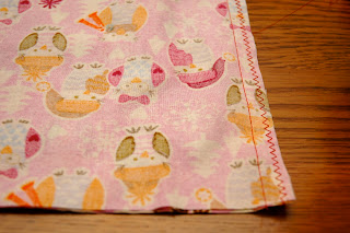 A busy lizzie life: Homemade pillow cases