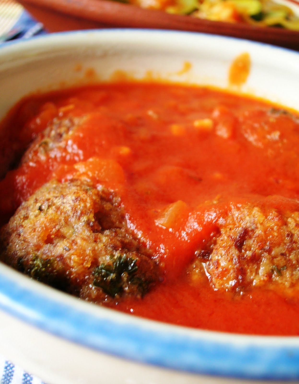 Keittiö ja puutarha Sunnuntailounas espanjalaisittain