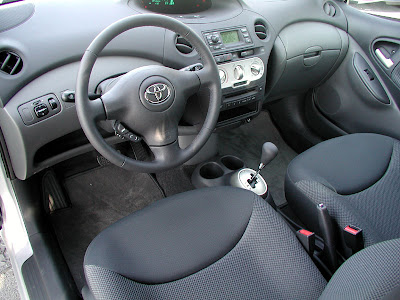 Toyota Yaris 1.5, luxuri car, toyota