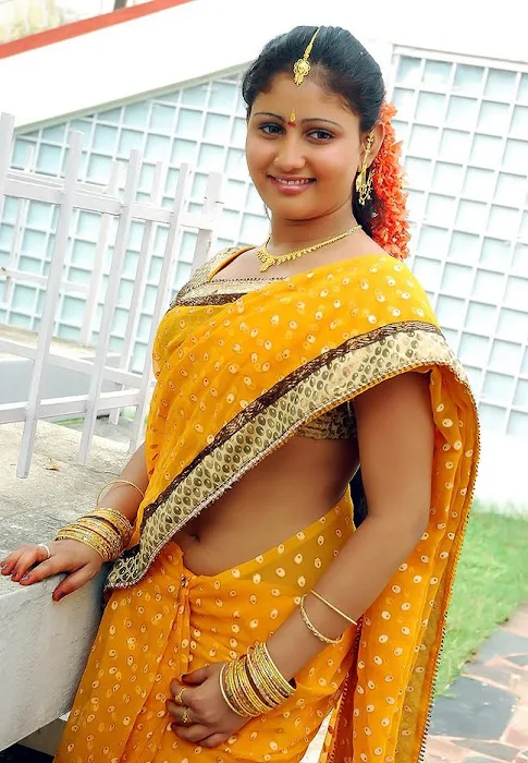 amruthavalli in saree actress pics
