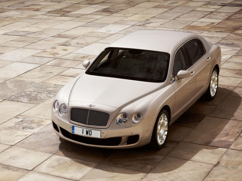 [2009+Bentley+Continental+Flying+Spur+top.jpg]