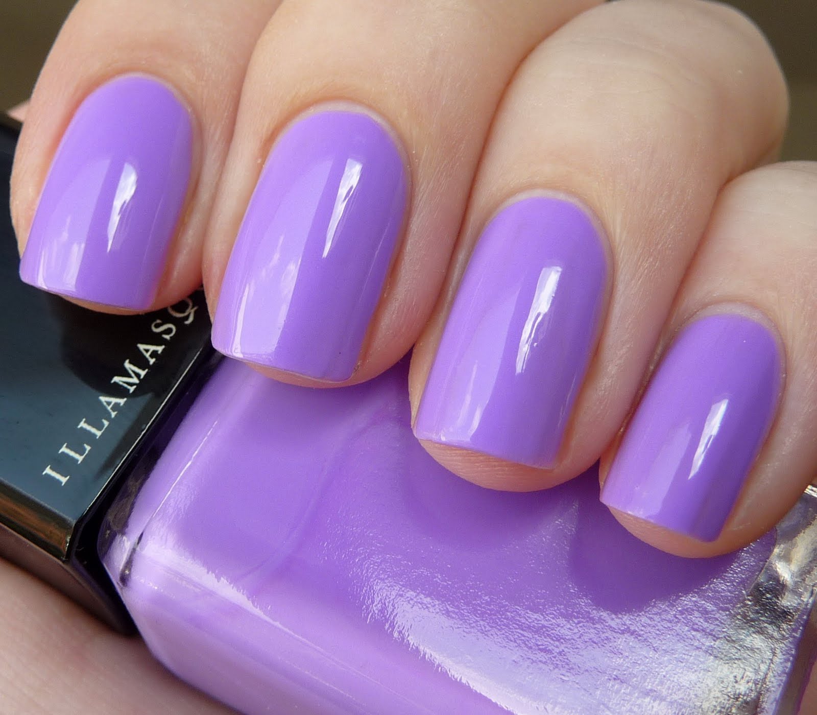 Маникюр цвет лака для ногтей. Фиолетовый маникюр. Красивый фиолетовый маникюр. Маникюр фиолетовый с розовым. Фиолетовые ногти.