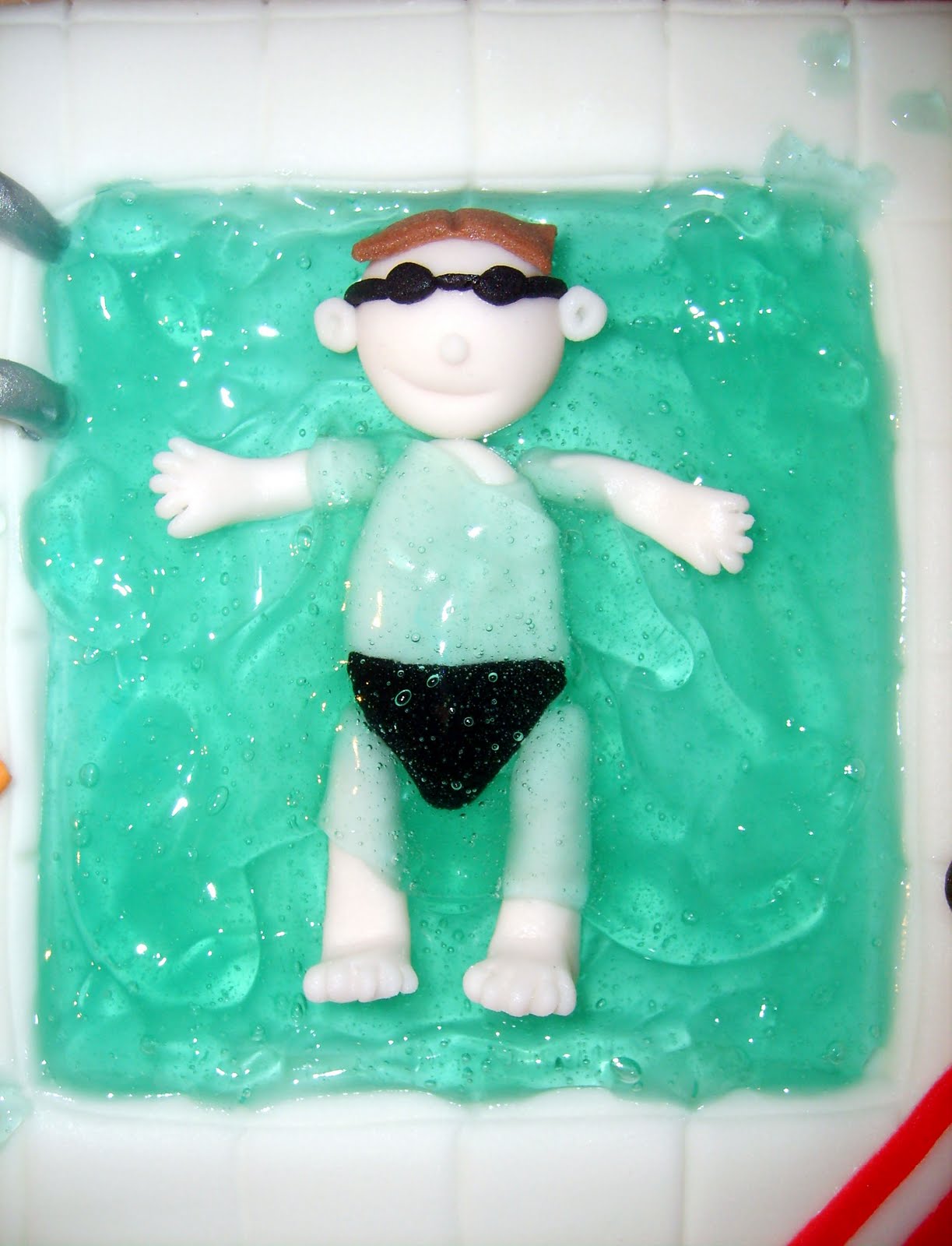 Caketopia: Swimming Pool Cake