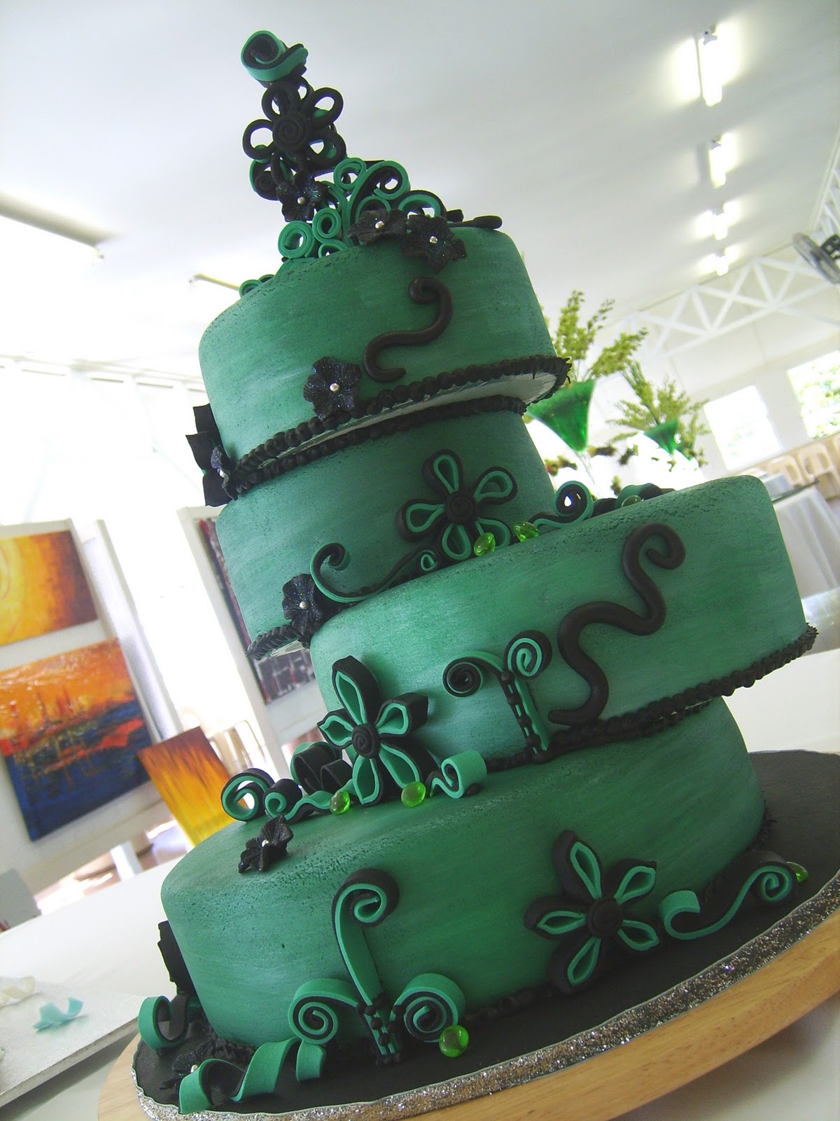 Caketopia: Emerald and Black Offset Cake