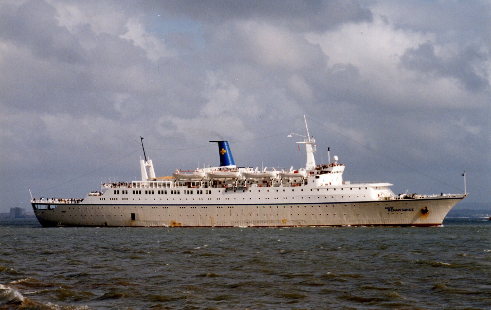 [World+Renaissance+1987-04-08+03.jpg]