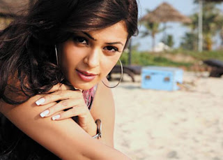 Anjana Sukhani Hot Photos