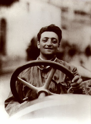 Enzo Ferrari en sus años mozos