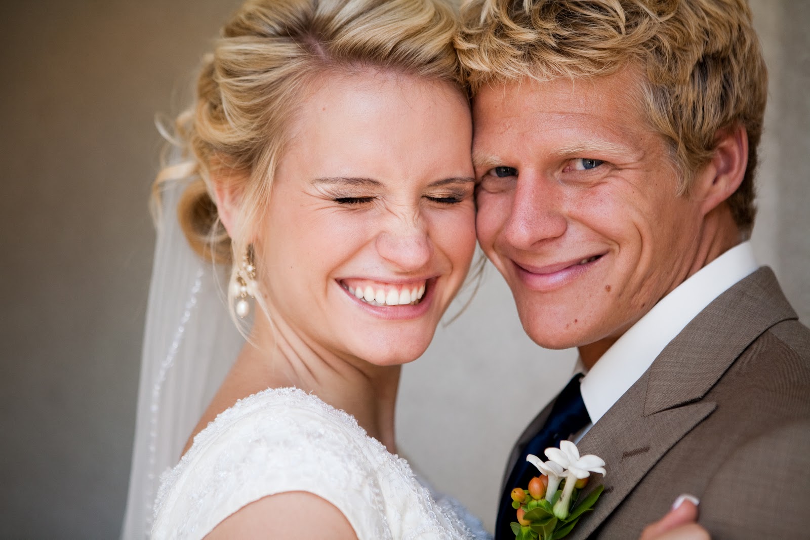 Счастливая невеста. Замужество за иностранца. Жених и невеста. Итальянцы о русских девушках. Свадьба с иностранцем.