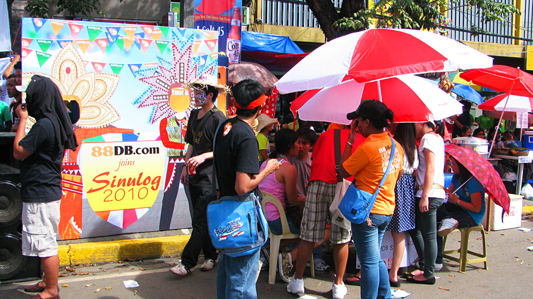[88db sinulog.jpg]