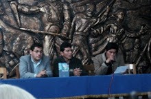 Presentación de MAREA DE SOMBRAS AZULES, de Teófilo Villacorta. Municipalidad de Huaraz.