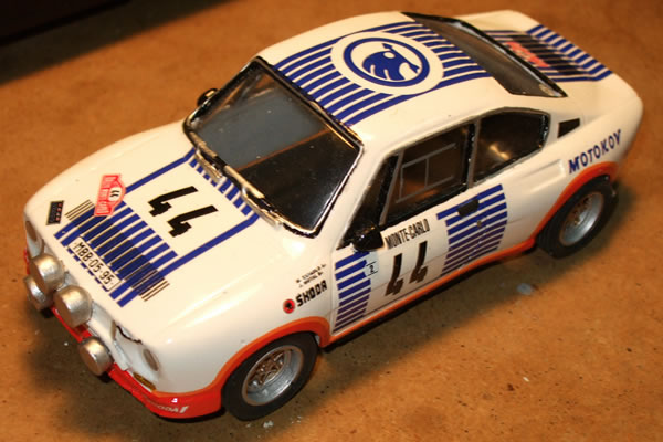 [skoda_front.jpg]