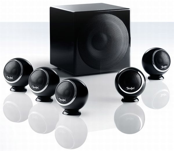 Free Wallpapers: Excellent Technology of 3-speaker-system