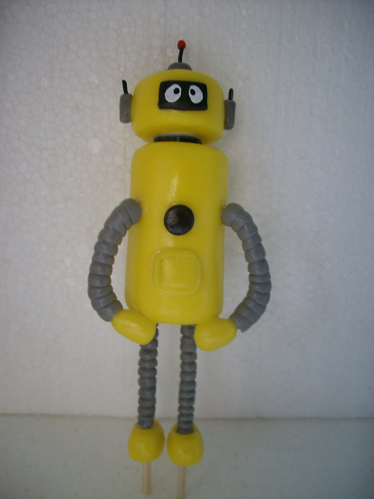 Mari Souvenirs y Artesanías: Adorno con Plex de yo gaba gaba