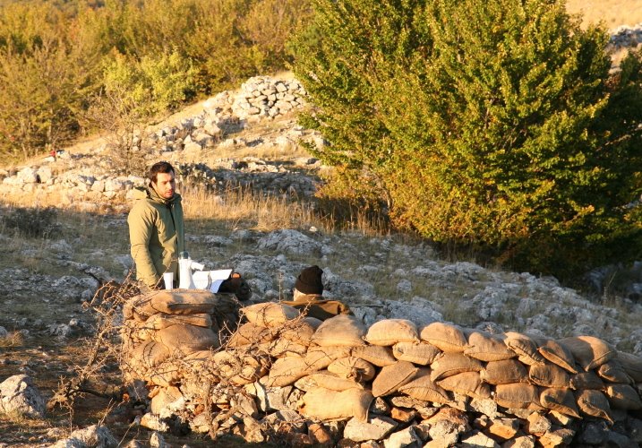 [IMG_9017bl_1.jpg]
