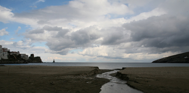 [IMG_1444bl_1.jpg]