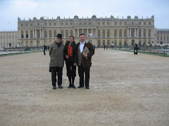 In curtea Versailles-ului