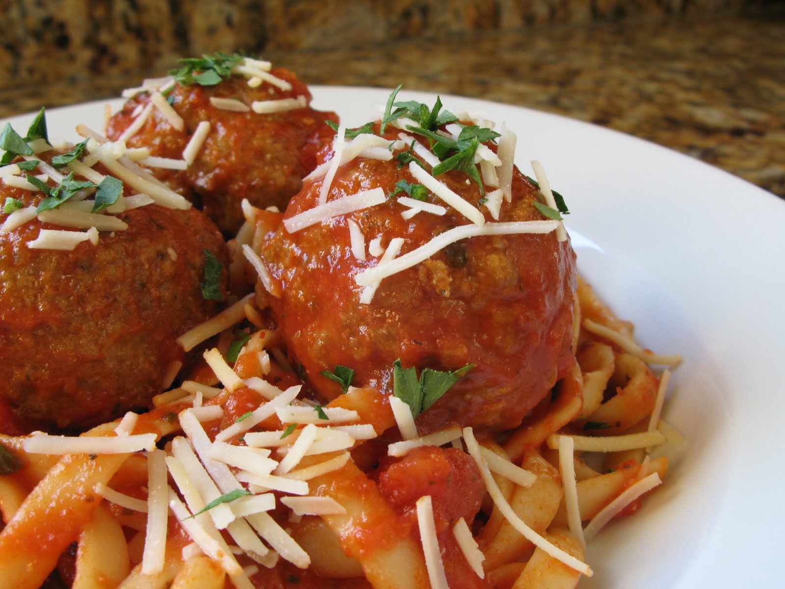 The BakeOff Flunkie Fettuccine with Meatballs