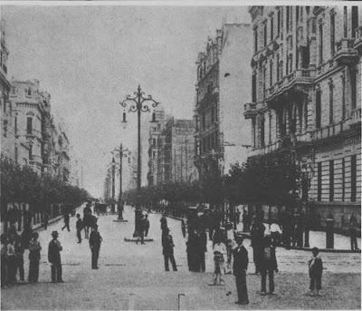 Avenida de Mayo en 1896 a un año de su inaguracion
