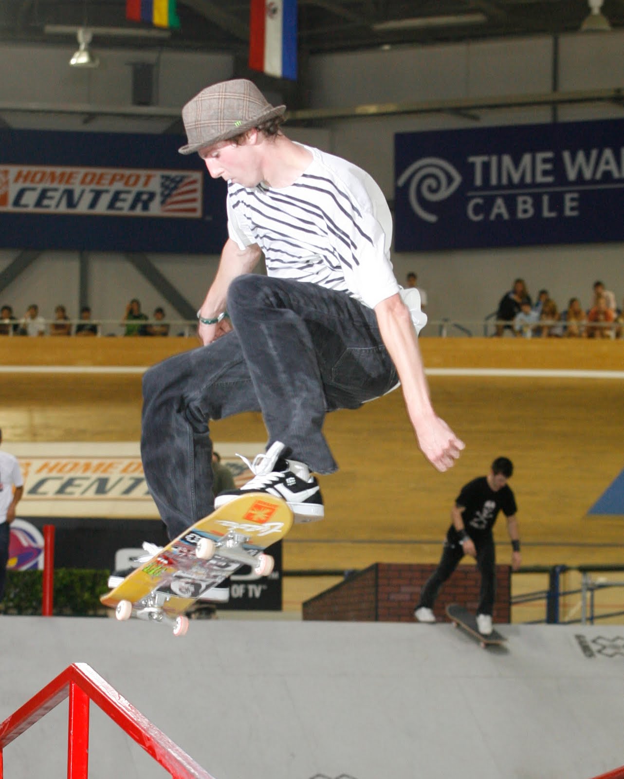 El Skate greg lutzka