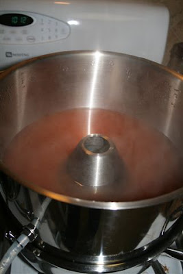 Juice in the steam juicer