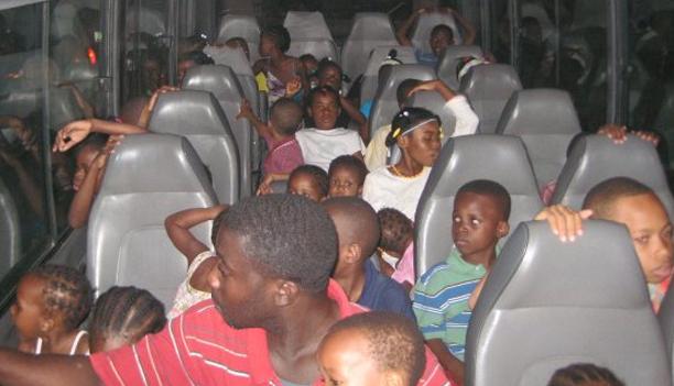 [on-the-bus.jpg]