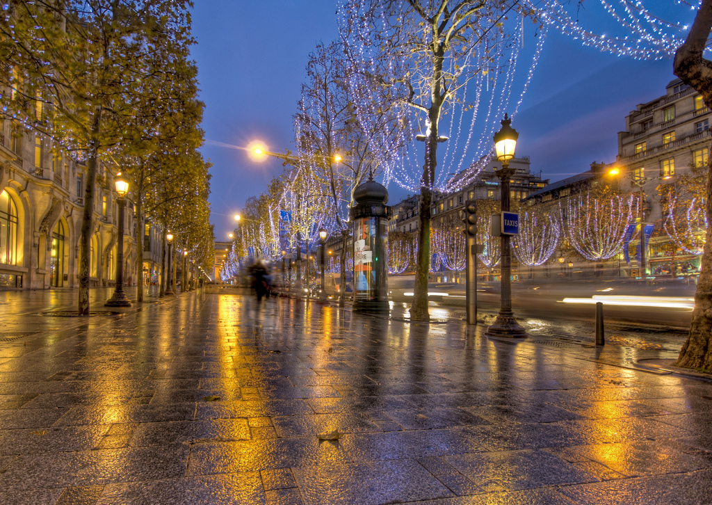 Wanderlust.: Fantasy Vacation: Paris, France during Christmas