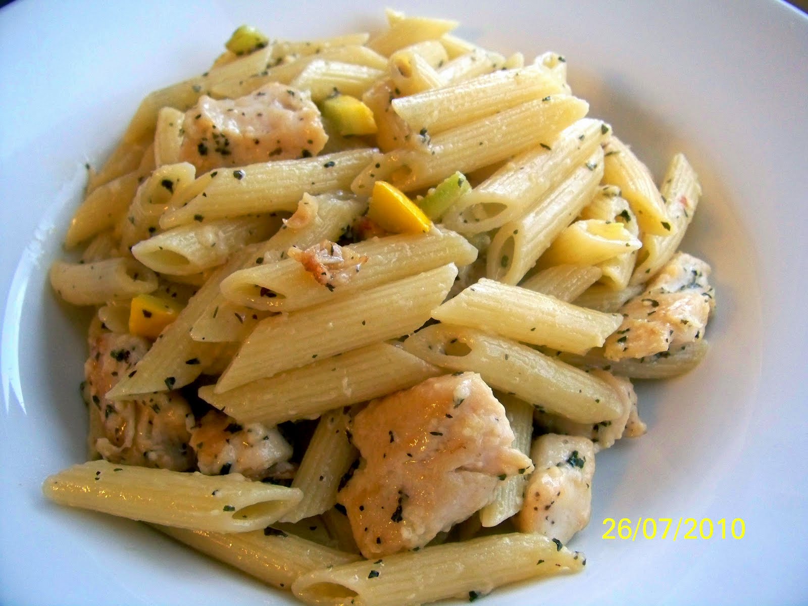 Kitchen Adventures: Garlic Chicken Pasta with Summer Squash