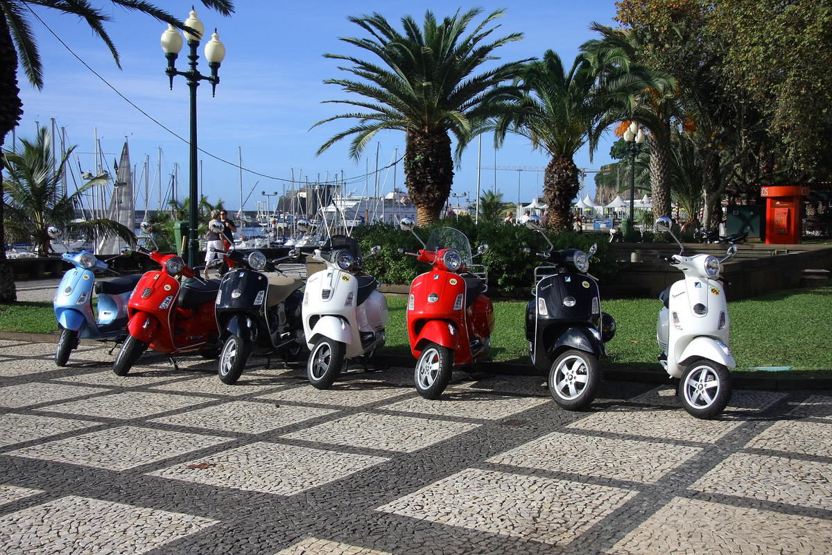 Vespa Amigos Madeira 2º Aniversário Vespa Amigos Madeira