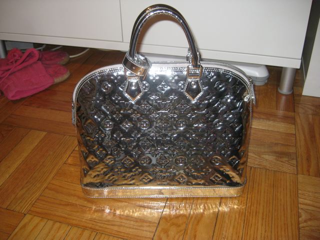 louis vuitton backpack cheap ioffer Rep Bags Chat: LV Silver Alma Mirror MM bag review by Alexis