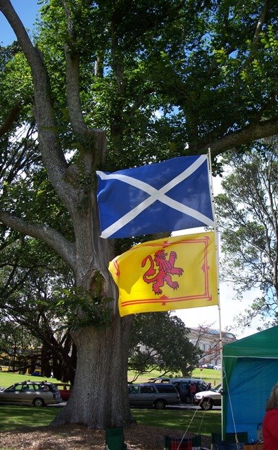 [scotsflags.jpg]