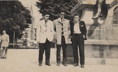 Con amigos de la adolescencia