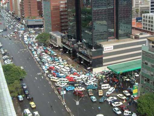 [LiveLeak-dot-com-83132-i_traffic_jam.jpg]