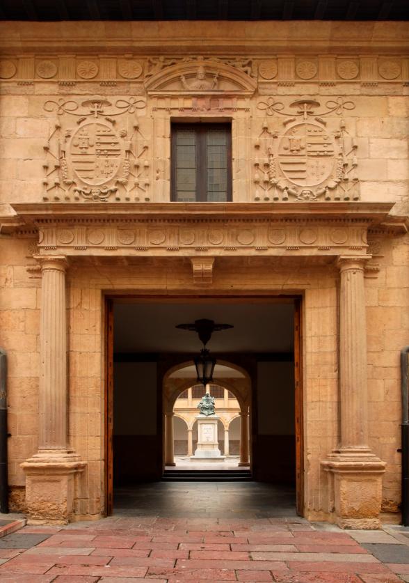 Escudo De La Universidad De Oviedo