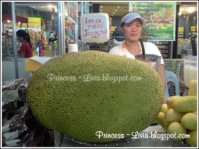 Giant+Jackfruit.jpg