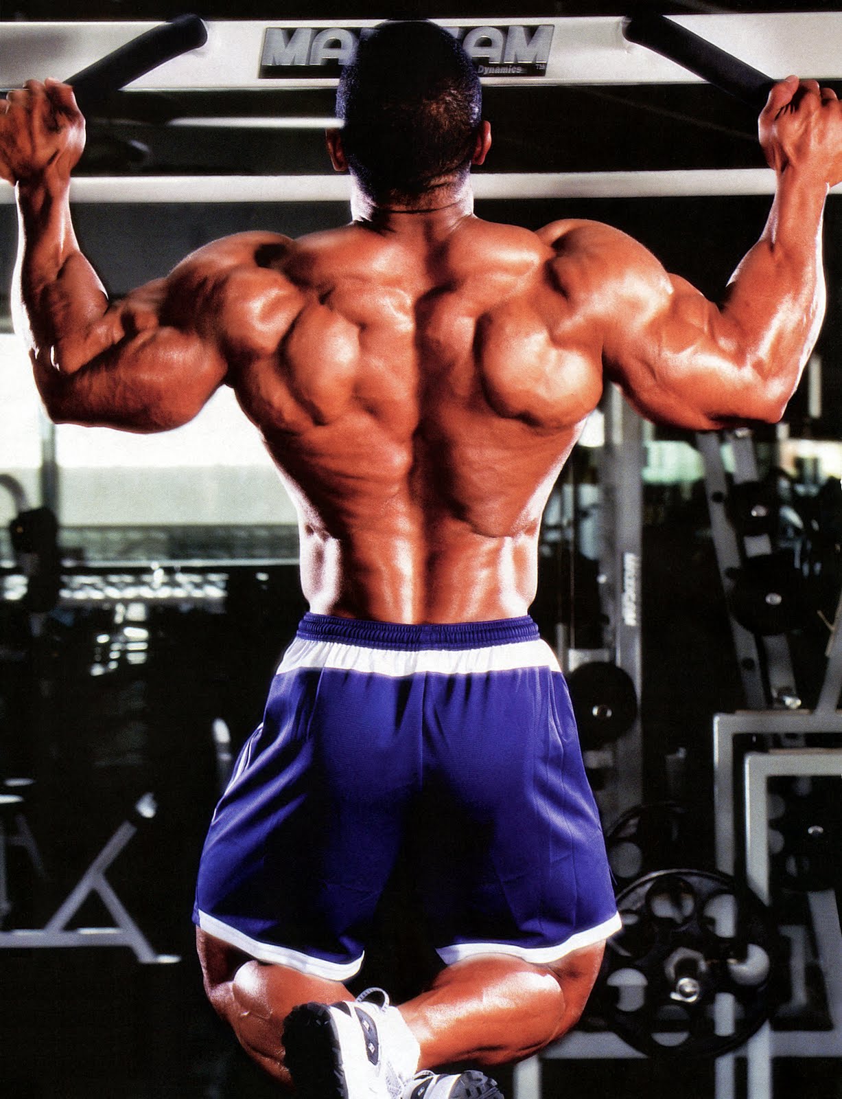 Strong back. Strong*. Pumping Iron Power.