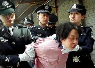 Execution of women in China - 2001
