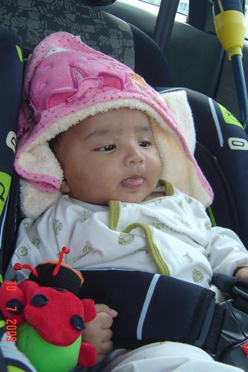 [july+10th+ariff+in+carseat+019+(Large).jpg]