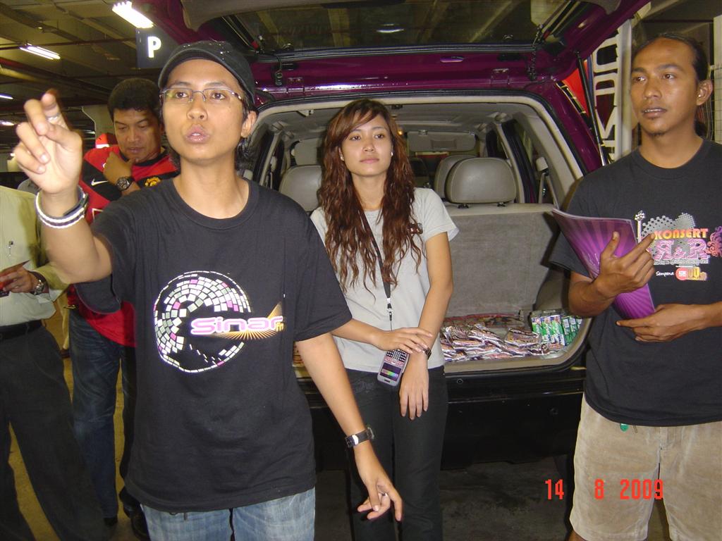 [sinar,+ariff+toys+003+(Large).jpg]