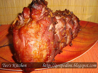 Jambon glazurat la cuptor