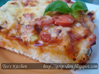Pizza cu blat super pufos